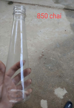 CHAI NHỰA TAM GIÁC CỔ TRÒN