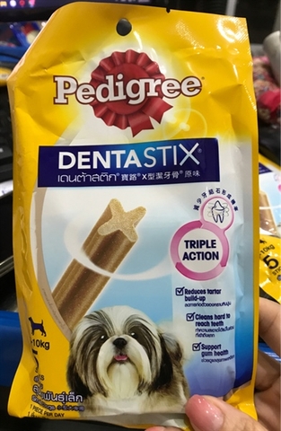Bánh thưởng Pedigree Denta Stix xanh chó lớn vị gà xông khói