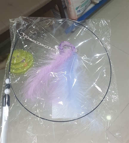 Cần câu mèo dây thép trái tim, lông dài