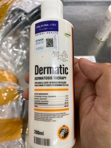 Dầu tắm trị gàu da mưng mủ dermatic 200MLI