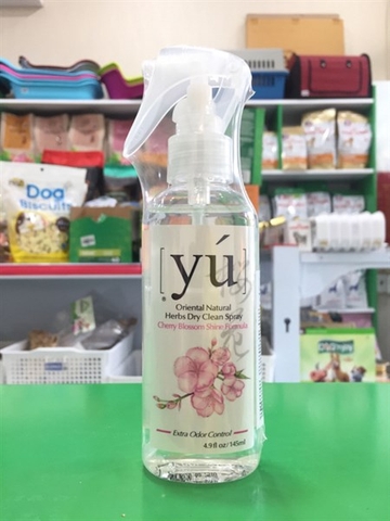 Xịt Tắm Khô Yu Hoa Anh Đào 145ml