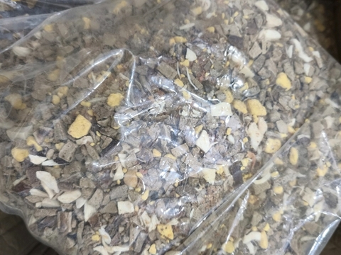 Vụn thịt sấy cho chó mèo