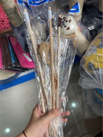 Cần câu mèo cán gỗ