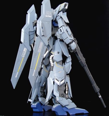 MG 1/100 MSN-001A1 DELTA PLUS