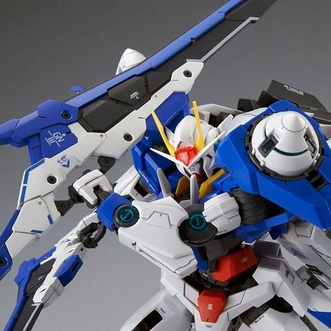 MG 1/100 GN-0000 + GNR-010/XN 00 XN RAISER CELESTIAL BEING MOBILE SUIT