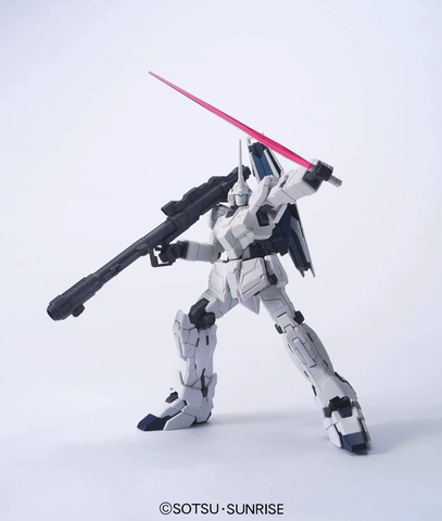 HGUC 1/144 RX-0 UNICORN GUNDAM (UNICORN MODE)