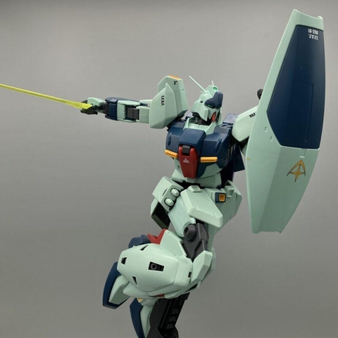 MG 1/100 RE-GZ ( CHAR'S COUNTERATTACK VER. )