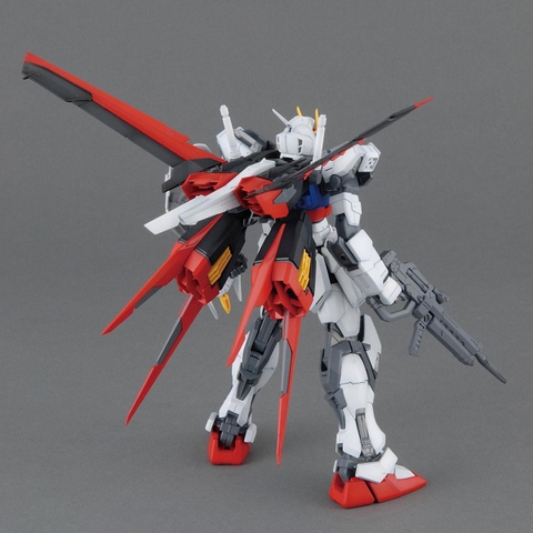 MG 1/100 AILE STRIKE GUNDAM Ver. RM