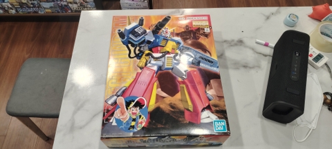 MG 1/100 PERFECT GUNDAM
