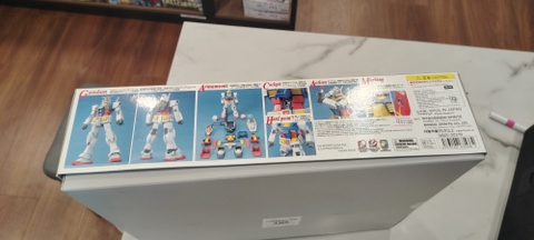 MG 1/100 PERFECT GUNDAM