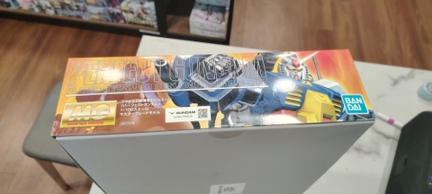 MG 1/100 PERFECT GUNDAM