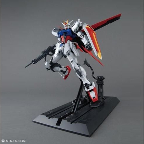 MG 1/100 AILE STRIKE GUNDAM Ver. RM