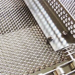 Băng tải lưới inox đan xoắn đơn