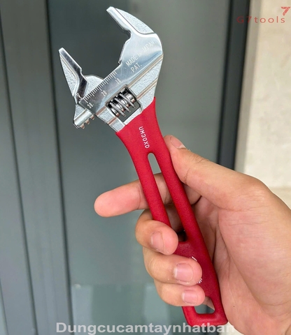 Mỏ Lết Lobster UM30XD Hybrid Ngàm Mở 8-30mm Tay Cầm Bọc Nhựa - Sản Xuất Tại Nhật Bản