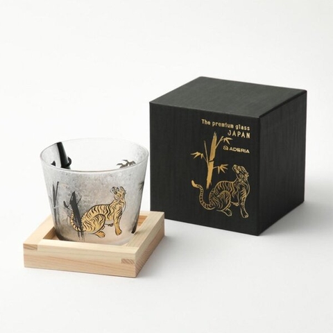 Bộ ly Sake kèm khay Aderia Taketora – ảnh 3