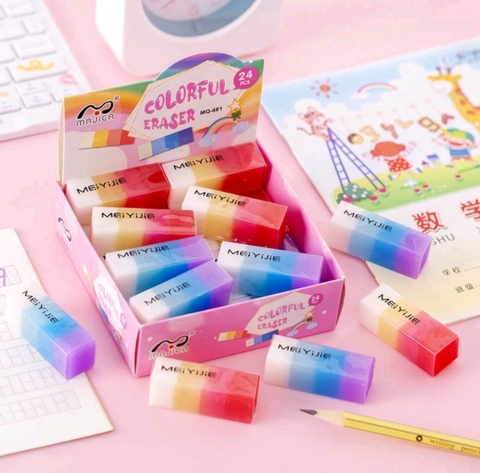 Gôm 7 Sắc Cầu Vòng Tẩy Siêu Sạch 681