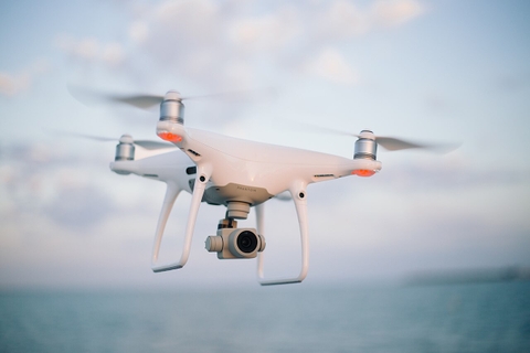 UAV là gì? Khác gì drone và flycam?