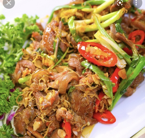 Dê xào sả ớt