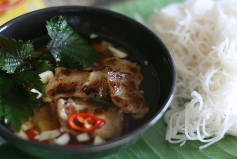 Bê xào sả ớt