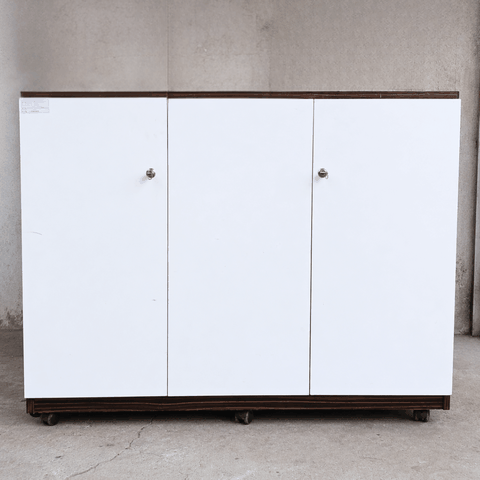 Tủ hồ sơ 3 cánh thấp 1200x400x950mm TU012