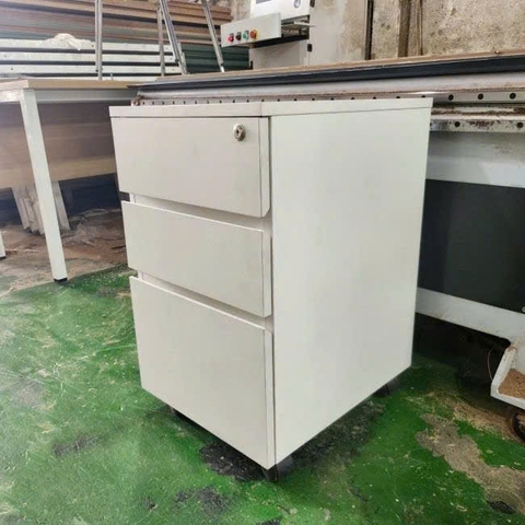 Tủ gỗ 3 ngăn kéo màu trắng 400x450x620mm TU061