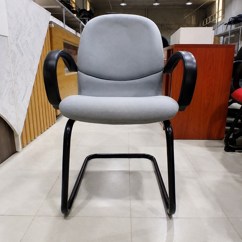 Ghế Làm Việc Chân Quỳ Bọc Nỉ Xám 575x690x900mm Thanh Lý GHE117