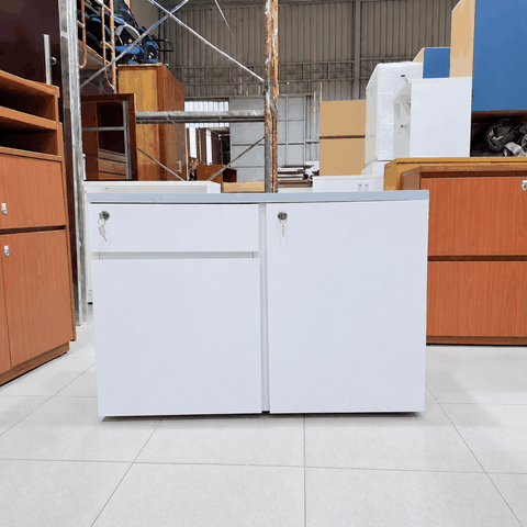 tu-ho-so-thap-go-trang-mat-xam-900x400x630