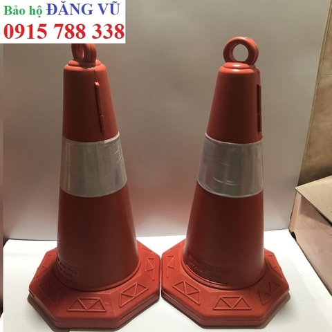 Cọc tiêu chóp nón 70cm