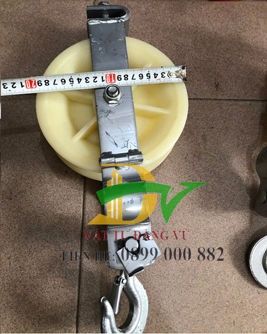 Puly nhựa kéo cáp 200x60mm