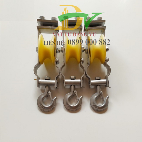 Puly nhựa kéo cáp 120x60mm
