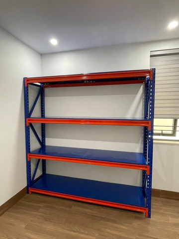Kệ trung tải 4 tầng rộng 50 dài 2m