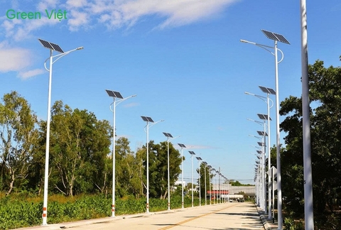 Đèn SOKOYO AMBG 30W năng lượng mặt trời