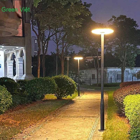 Đèn Năng Lượng Mặt Trời 1000W DSV-1000 Ánh Sáng Vàng Lắp Sân Vườn