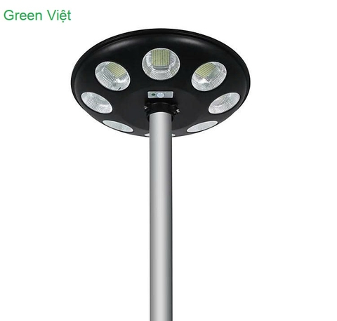 Đèn Sân Vườn Năng Lượng Mặt Trời UFO-400 Trang Trí Khuôn Viên Vườn