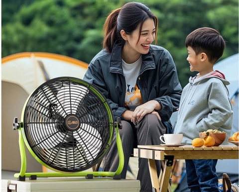 Quạt Bàn Tích Điện Tốt 2025