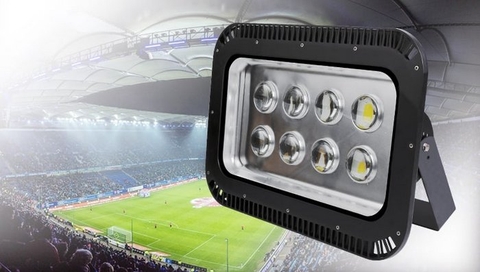 Hướng dẫn chọn đèn pha LED sân vận động không gây chói