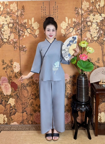 Bộ Cổ Nhật Thêu Sen Lụa Trượt
