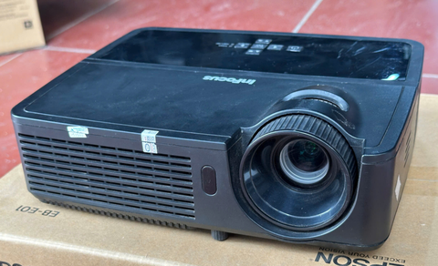 Máy chiếu cũ [80%] Infocus IN122 - Bảo hành 01 tháng