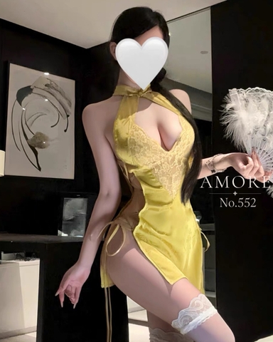 AMORE V552 VÁY VÀNG ĐIỆU DÀ XINH XẮN