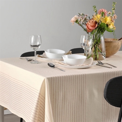 Khăn trải bàn 150x150 VIPPSTARR chính hãng TL06
