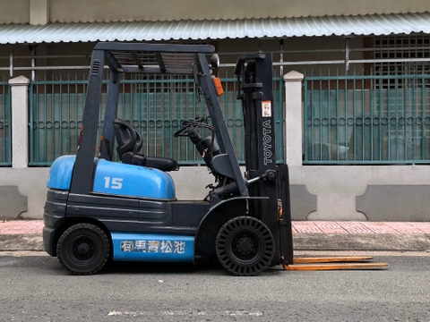 Xe nâng dầu TOYOTA 02-6FD15, nâng cao 3m
