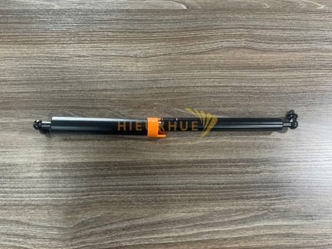 Ty giữ nắp capô xe nâng