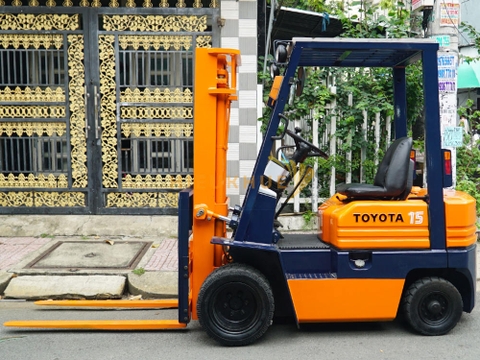 Xe nâng xăng TOYOTA 40-5FGL15