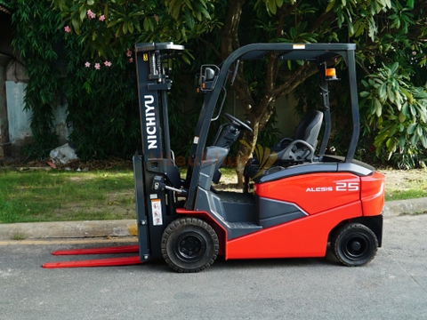 Xe nâng điện ngồi lái NICHIYU FB25PN-80C-3F470 năm 2022, nâng cao 4.7m
