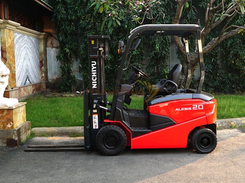 Xe nâng điện ngồi lái NICHIYU FB20PN-80-300 mới keng 2020