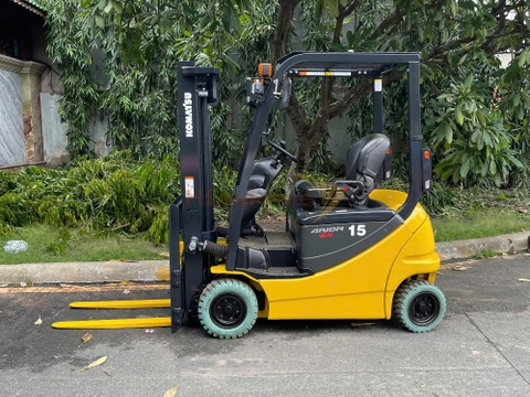 Xe nâng điện ngồi lái KOMATSU FB15-12 năm 2021, nâng cao 3m
