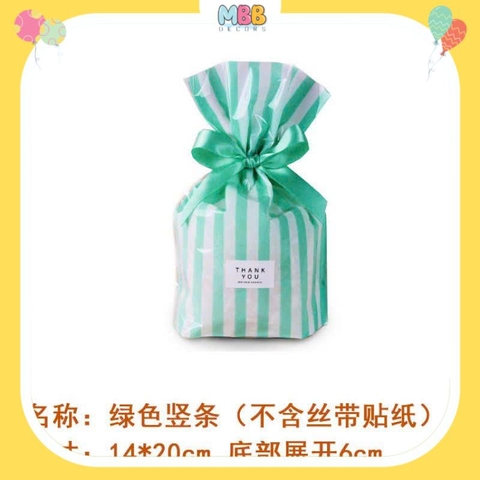 Set 10 Cái Túi Chia Quà, Bánh Kẹo Sinh Nhật Cho Các Bé, Túi Đựng Bánh Kích Thước  17x29cm Thỏ Răng Thỏ