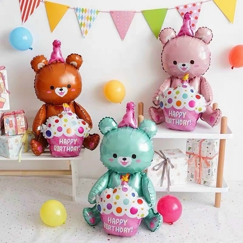 Bóng gấu ôm hình bánh kem Happy Birthday trang trí sinh nhật