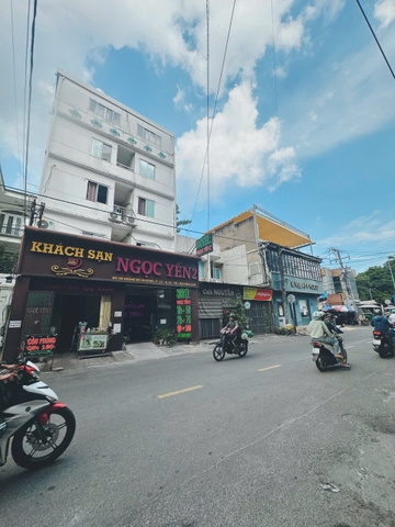 PHÒNG QUẠT QUA ĐÊM