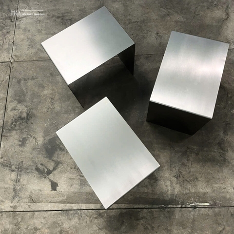 C-Square Minimal Stainless Side Table - Bàn phụ Inox C-Square tối giản